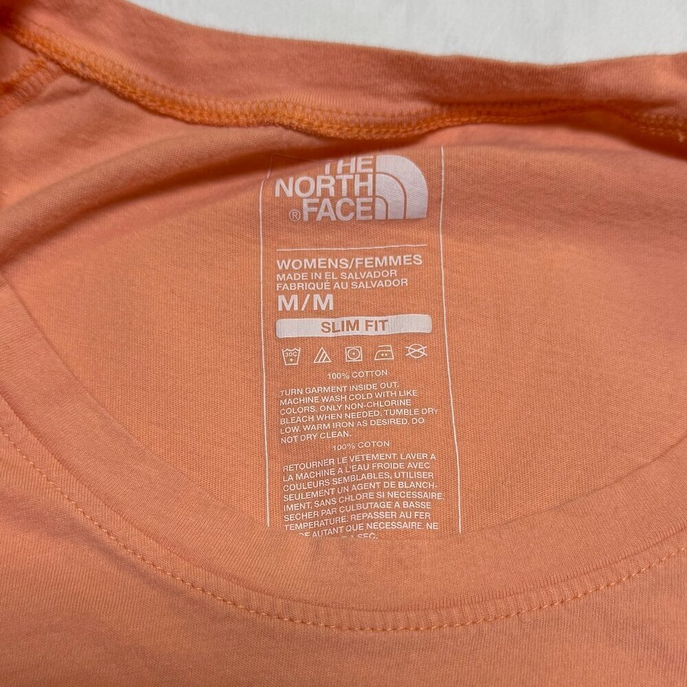 The North Face Women's Slim Fit T-Shirt M Orange Mountain Graphic EUC - Picture 4 of 9